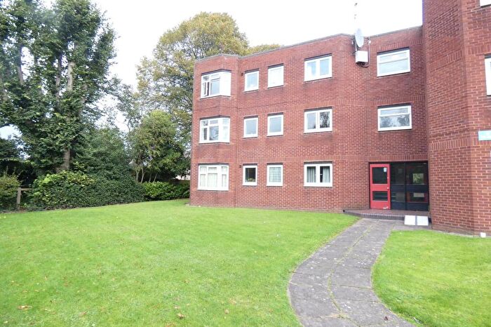 2 Bedroom Flat To Rent In Ethelred Close, Sutton Coldfield, B74