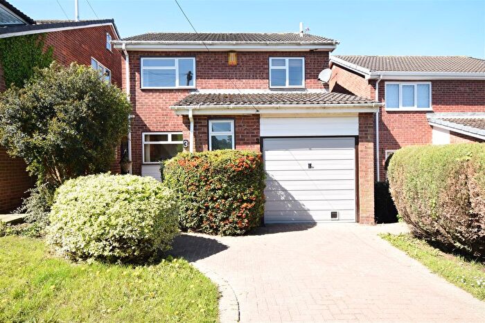 4 Bedroom Detached House To Rent In Dovedale Close, Crofton, Wakefield, WF4