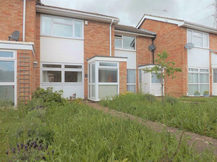 2 Bedroom Terraced House To Rent In Lime Grove, Portsmouth, PO6