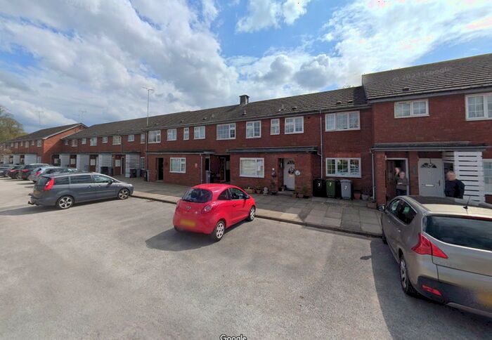 2 Bedroom Flat To Rent In King Place, Nantwich, CW5