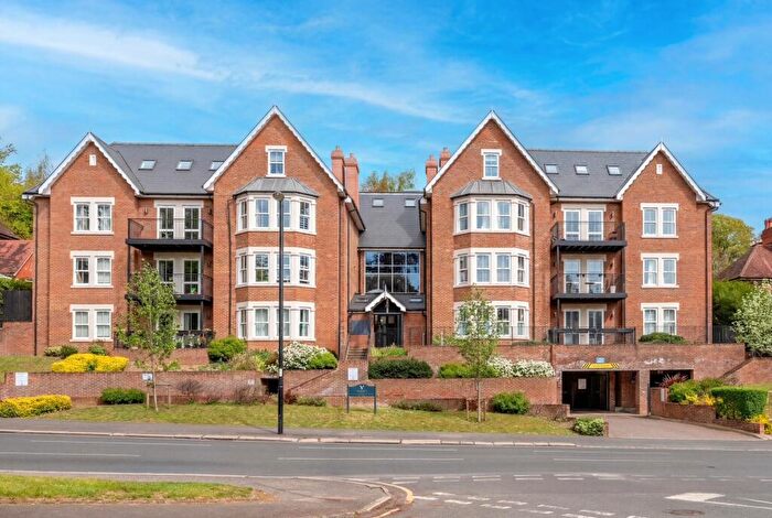 1 Bedroom Flat For Sale In Foxley Lane, Purley, CR8