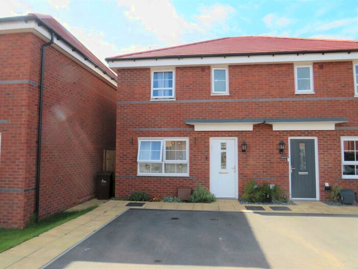 3 Bedroom Semi-Detached House To Rent In Adams Way, Hednesford, Cannock, WS12