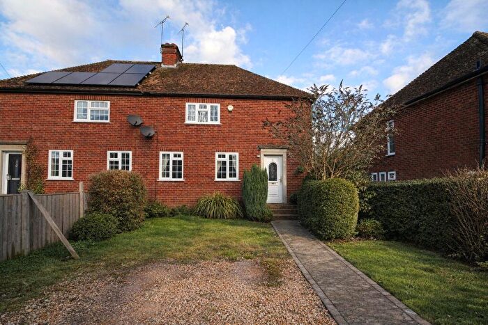 3 Bedroom Semi Detached House To Rent In Ferney Close, Chawton, Alton, Hampshire, GU34