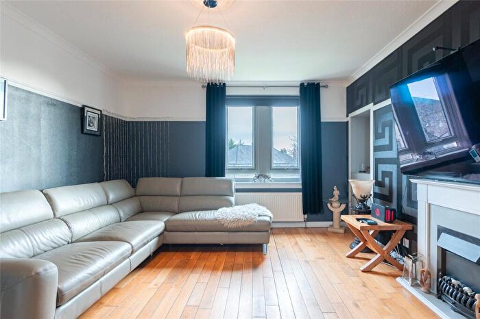 2 Bedroom Flat For Sale In Den Walk, Methil, Leven, Fife, KY8