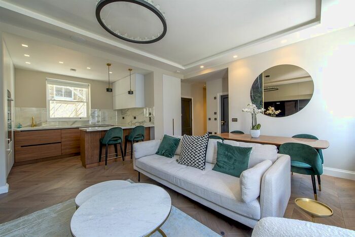 2 Bedroom Flat To Rent In Ifield Road, London, SW10