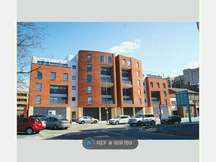 2 Bedroom Flat To Rent In Moss Street, Liverpool, L6