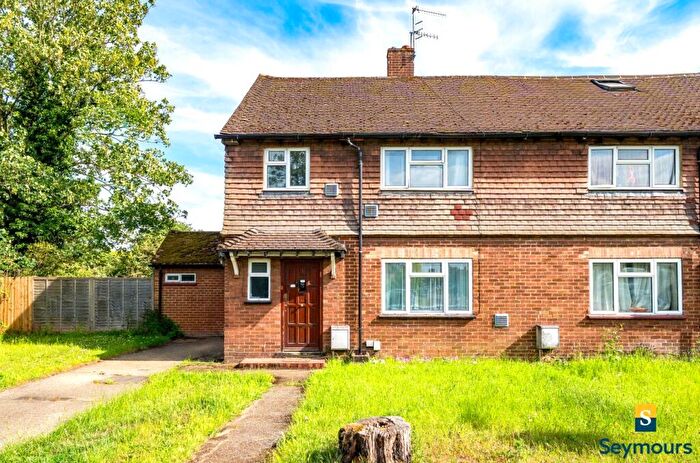 3 Bedroom Semi-Detached House For Sale In Stoughton Road, Guildford, Surrey, GU1