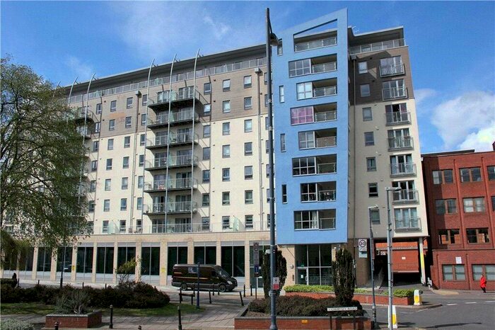 1 Bedroom Flat For Sale In Church Street East, Woking, Surrey, GU21