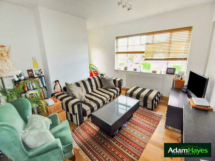 2 Bedroom Maisonette To Rent In Ossulton Way, Hampstead Garden Suburb, N2