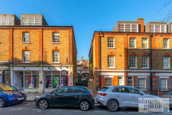 1 Bedroom Flat To Rent In De Walden House, NW8