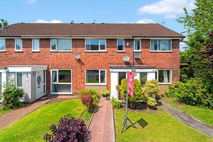 2 Bedroom Town House For Sale In Bradshaw Meadows, Bolton, BL2