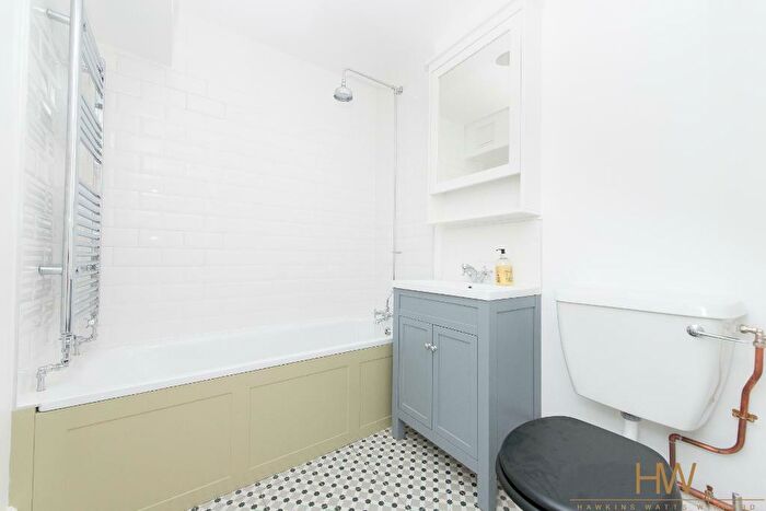 1 Bedroom Apartment To Rent In Clermont Road, Brighton, East Sussex, BN1