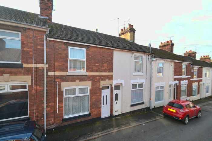 2 Bedroom Terraced House To Rent In Sackville Street, Kettering, Northamptonshire, NN16