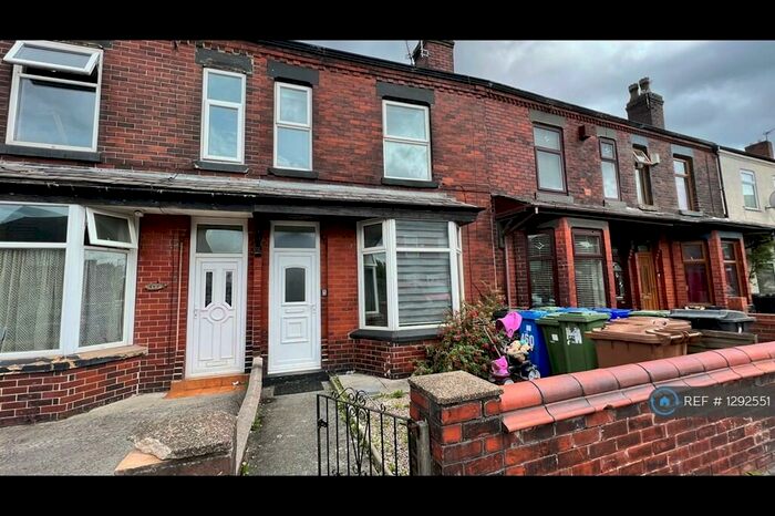 3 Bedroom Terraced House To Rent In Edge Lane, Droylsden, Manchester, M43