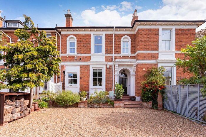 3 Bedroom Character Property For Sale In Ray Park Avenue, Maidenhead, SL6