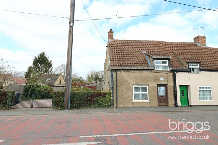 2 Bedroom Character Property For Sale In Church Street, Deeping St James, Market Deeping, PE6