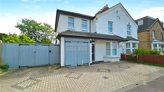 5 Bedroom Semi-Detached House To Rent In Claremont Road, Staines-Upon-Thames, Surrey, TW18