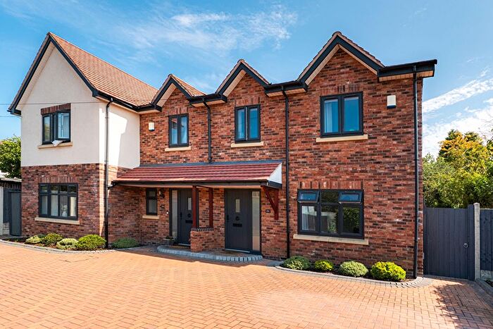 3 Bedroom Semi Detached House For Sale In Water Orton Lane, Minworth, B76