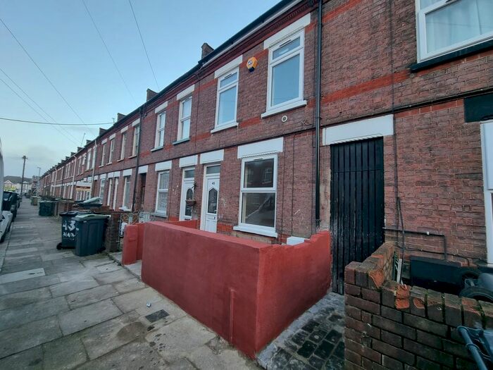 2 Bedroom Terraced House To Rent In Malvern Road, Luton, Bedfordshire, LU1