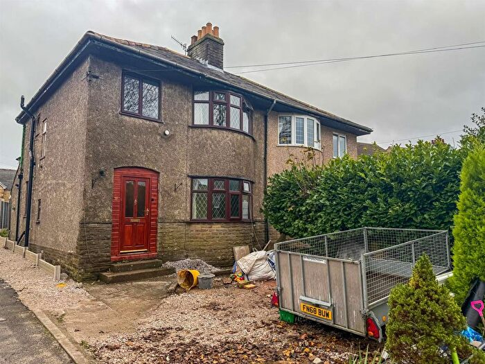 3 Bedroom Semi Detached House For Sale In Brown Edge Road, Buxton, SK17