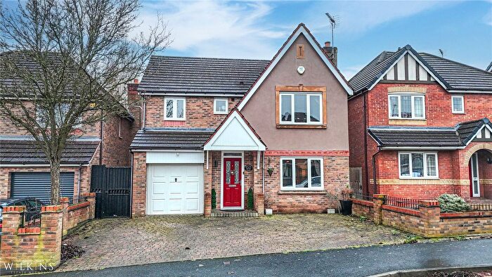 4 Bedroom Detached House For Sale In Hatters Court, Bedworth, Warwickshire, CV12