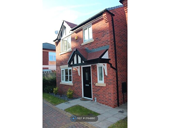 3 Bedroom Detached House To Rent In Under Hill Close, Southport, PR8