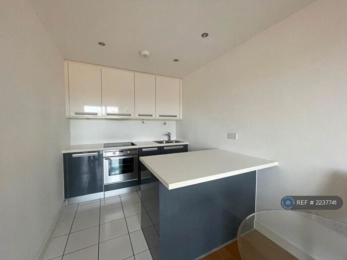 1 Bedroom Flat To Rent In Baquba Building, London, SE13