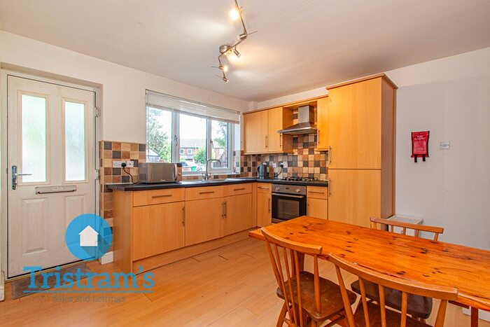 2 Bedroom End Of Terrace House To Rent In Lace Street, Dunkirk, NG7