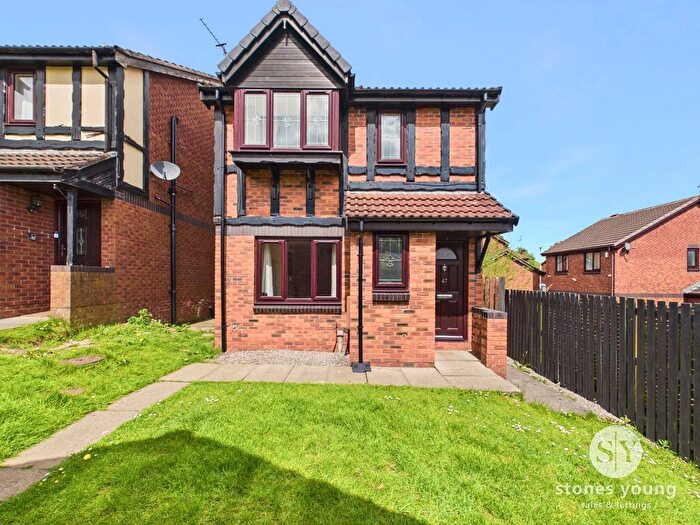 3 Bedroom Detached House For Sale In Regents View, Blackburn, BB1
