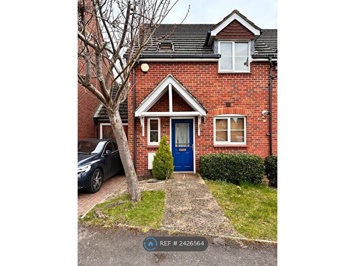 2 Bedroom Semi-Detached House To Rent In Scobell Close, Shinfield, Reading, RG2