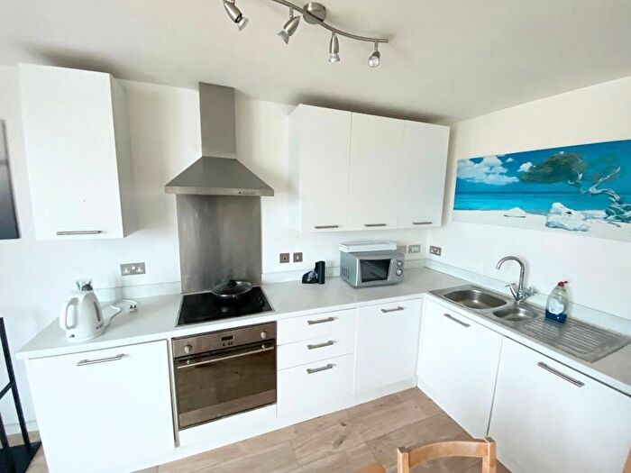 1 Bedroom Property To Rent In Marco Island, Nottingham, NG1