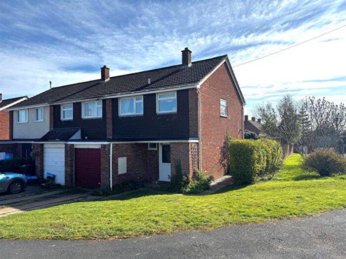 3 Bedroom End Of Terrace House For Sale In Bayfield Gardens, Dymock, GL18