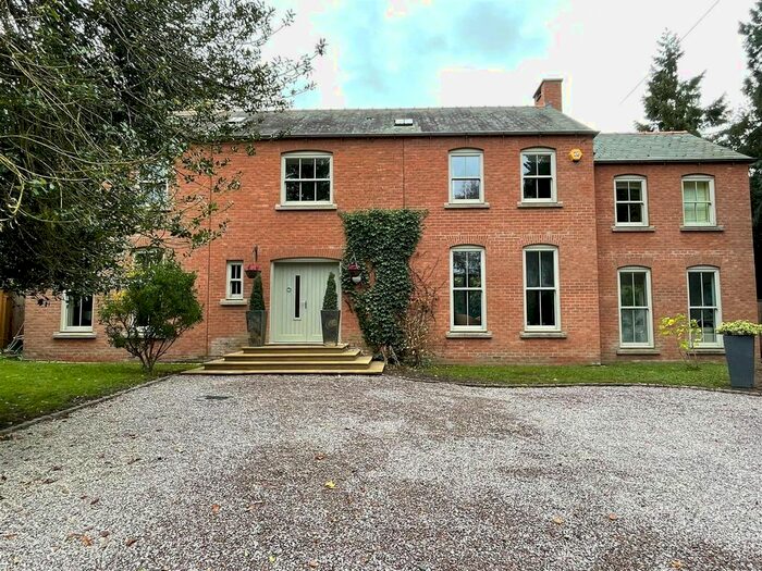 5 Bedroom Detached House For Sale In Gainsborough Road, Winthorpe, Newark, NG24