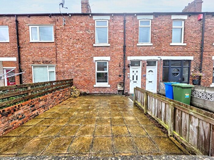 2 Bedroom Flat To Rent In East View Avenue, Cramlington Village, Cramlington, Northumberland, NE23