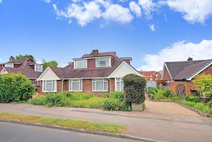 3 Bedroom Semi-Detached Bungalow For Sale In Howard Drive, Allington, Maidstone, ME16