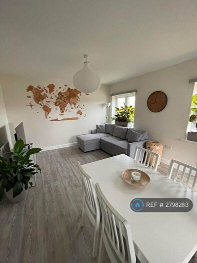 2 Bedroom Flat To Rent In Apollo Avenue, Milton Keynes, MK11