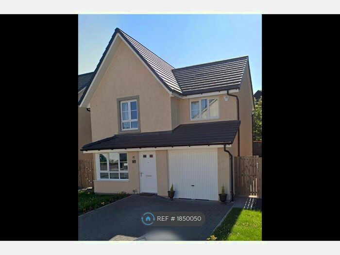 3 Bedroom Detached House To Rent In Barnyard Park Crescent, Edinburgh, EH12