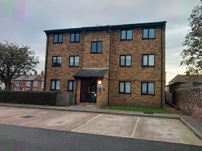 2 Bedroom Flat To Rent In West Street, Deal, CT14