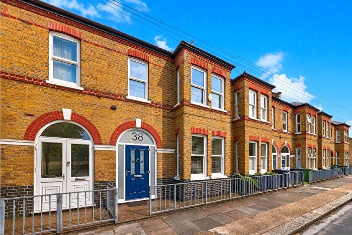 3 Bedroom Terraced House For Sale In Bethell Avenue, London, London, E16