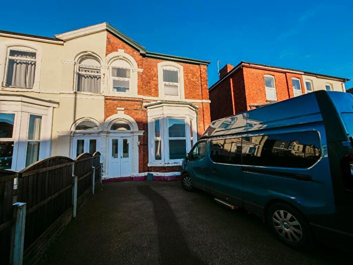 4 Bedroom Semi-Detached House For Sale In Sussex Road, Southport, Merseyside, PR9