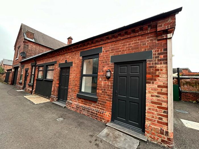 2 Bedroom Apartment To Rent In The Maltings, Burton -on-Trent, DE14