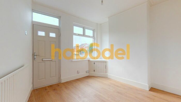 2 Bedroom Terraced House To Rent In Hartshill, Stoke On Trent, ST4
