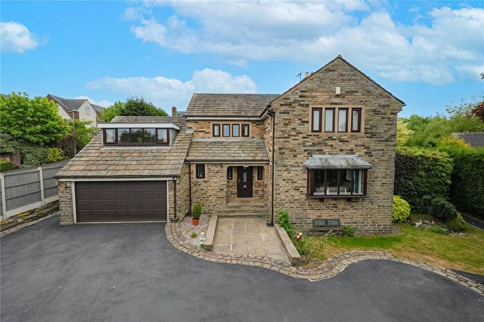 4 Bedroom Detached House For Sale In Beechwood, Bradford Road, Tingley, Wakefield, West Yorkshire, WF3