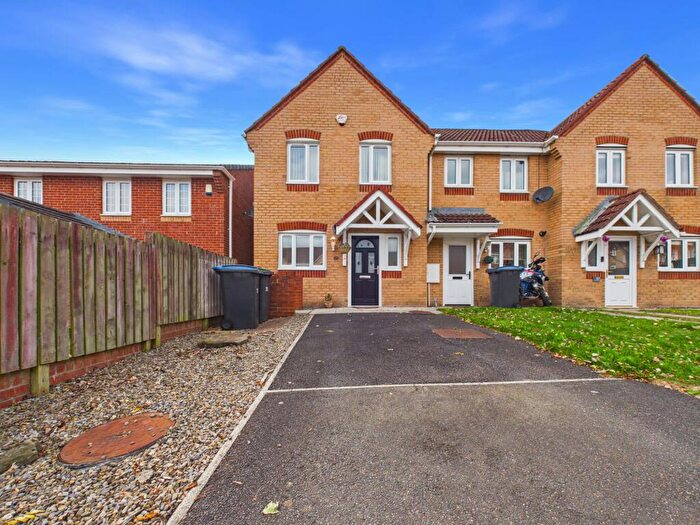 3 Bedroom End Of Terrace House For Sale In Langdon Close, Consett, Durham, DH8