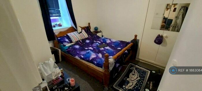 3 Bedroom Flat To Rent In St. Mary Street, Southampton, SO14