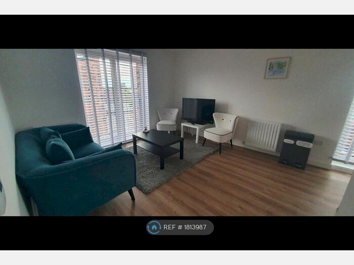 2 Bedroom Flat To Rent In Muirhouse Crescent, Edinburgh, EH4