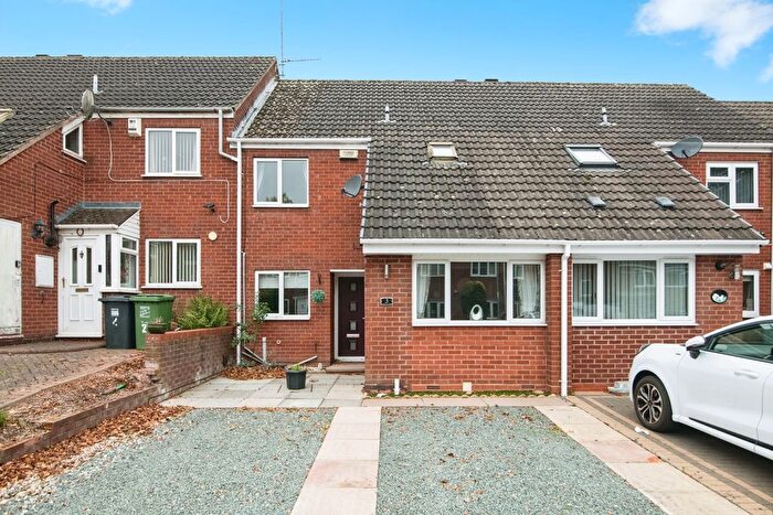 3 Bedroom Terraced House For Sale In Kitebrook Close, Redditch, Worcestershire, B98