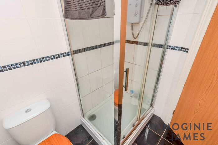 5 Bedroom Terraced House To Rent In Malefant Street, Cathays, Cardiff, CF24