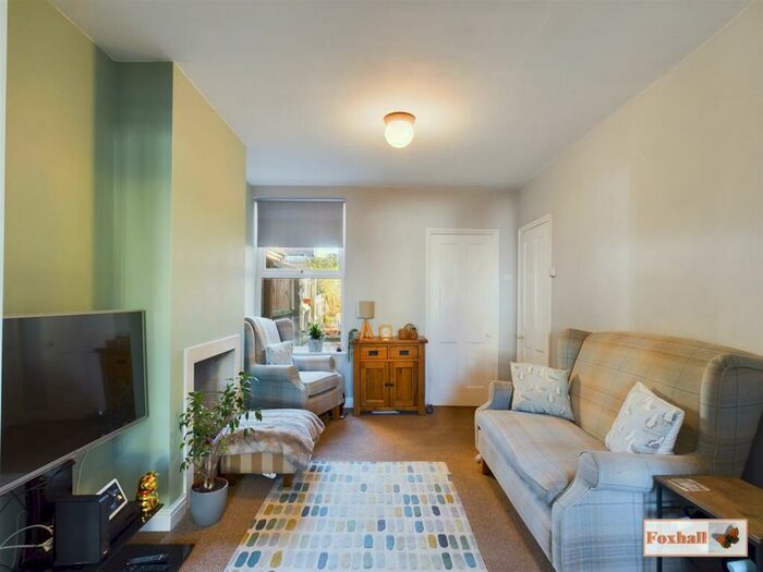 3 Bedroom Terraced House For Sale In Henslow Road, Ipswich, IP4