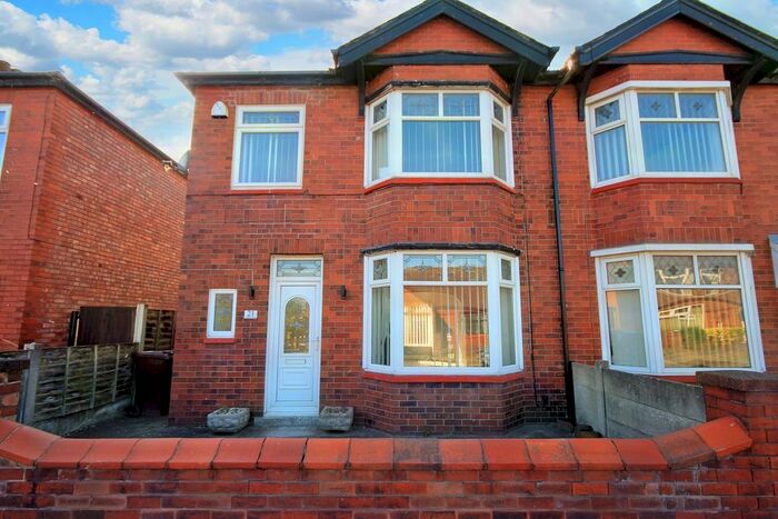 3 Bedroom Semi-Detached House To Rent In Ladysmith Avenue, Ashton-In-Makerfield, Wigan, WN4